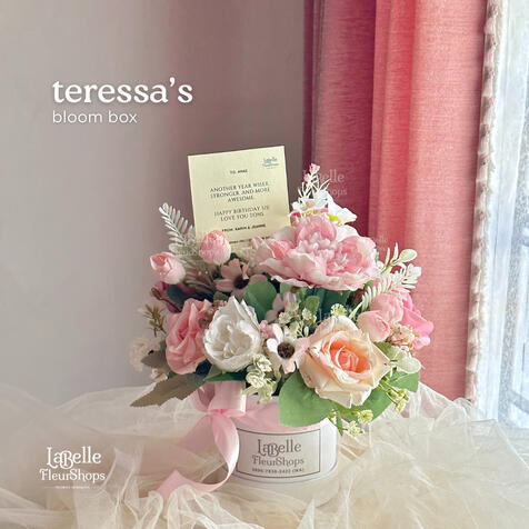 Teressa's Bloom Box (D10)